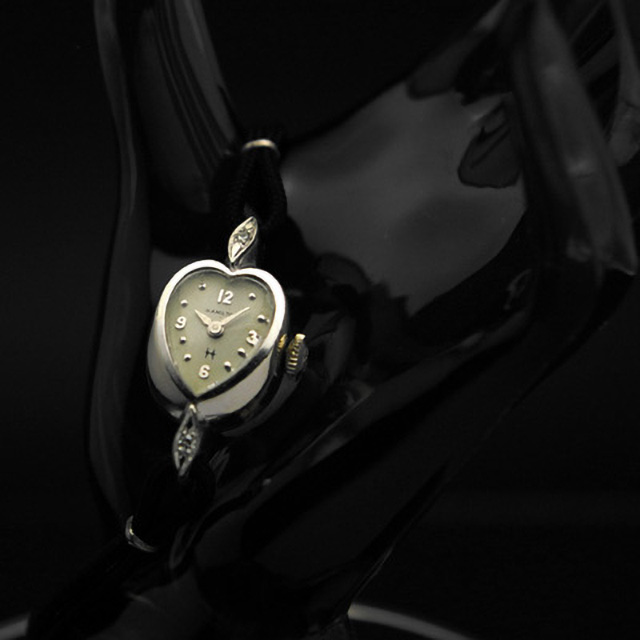 ハミルトン ハート型ケース レディースアンティークウオッチ 2ポイントダイヤ装飾 分解掃除済み 希少 腕時計ポータルサイト：腕時計新聞